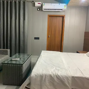 Haveli & Restaurant Hotel