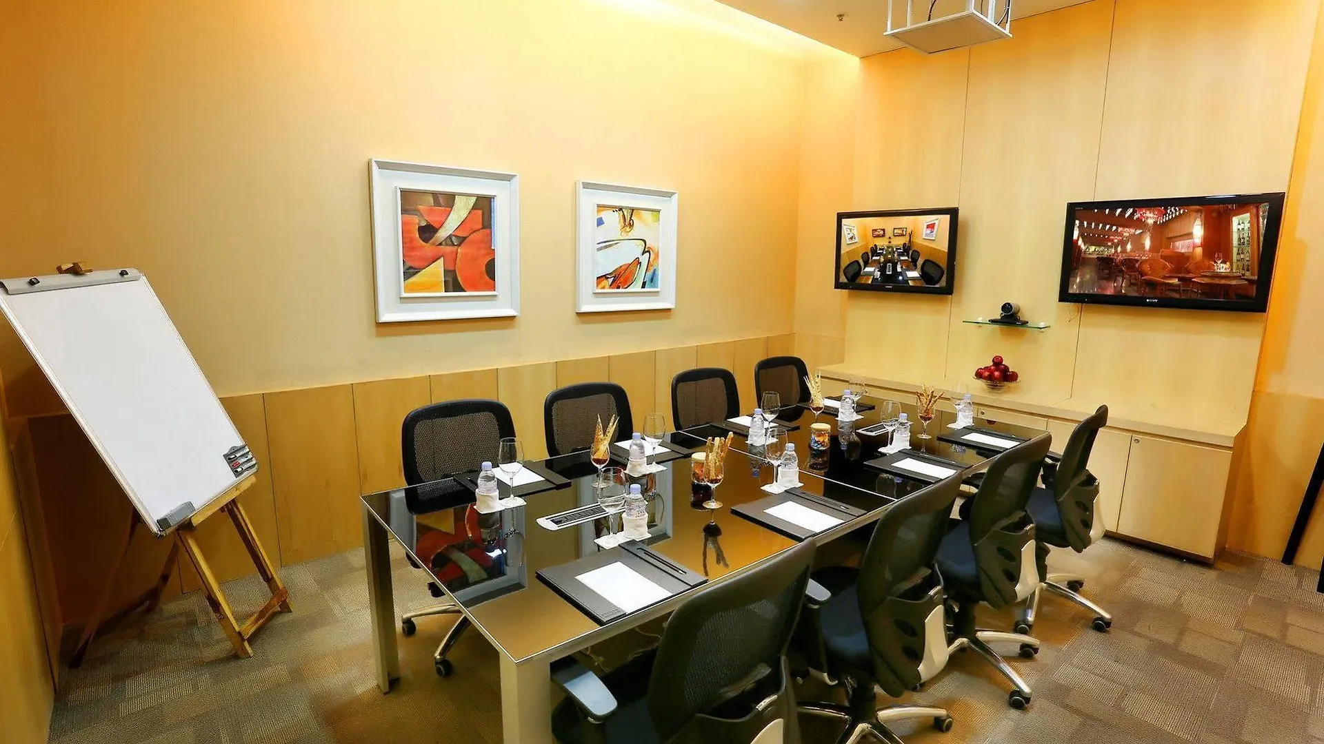 Radisson Gurugram Sohna Road City Center Gurgaon 5*,  India